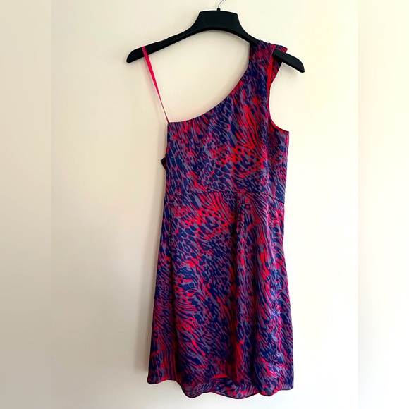 BCBG One Shoulder cocktail party mini dress - Picture 7 of 7